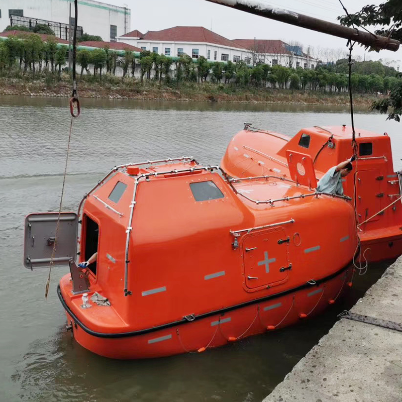 ما هي تصنيفات قوارب النجاة؟