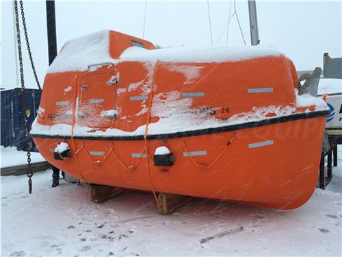 أنواع قوارب النجاة البحرية المستخدمة على متن السفينة