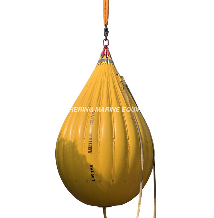 أكياس المياه البلاستيكية (1)