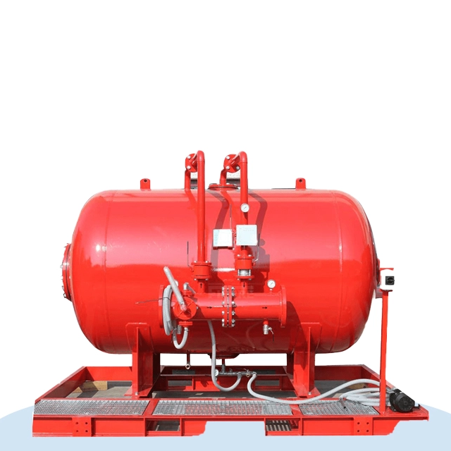 عمر الخدمة لخزان الرغوة تحت الصيانة العادية.