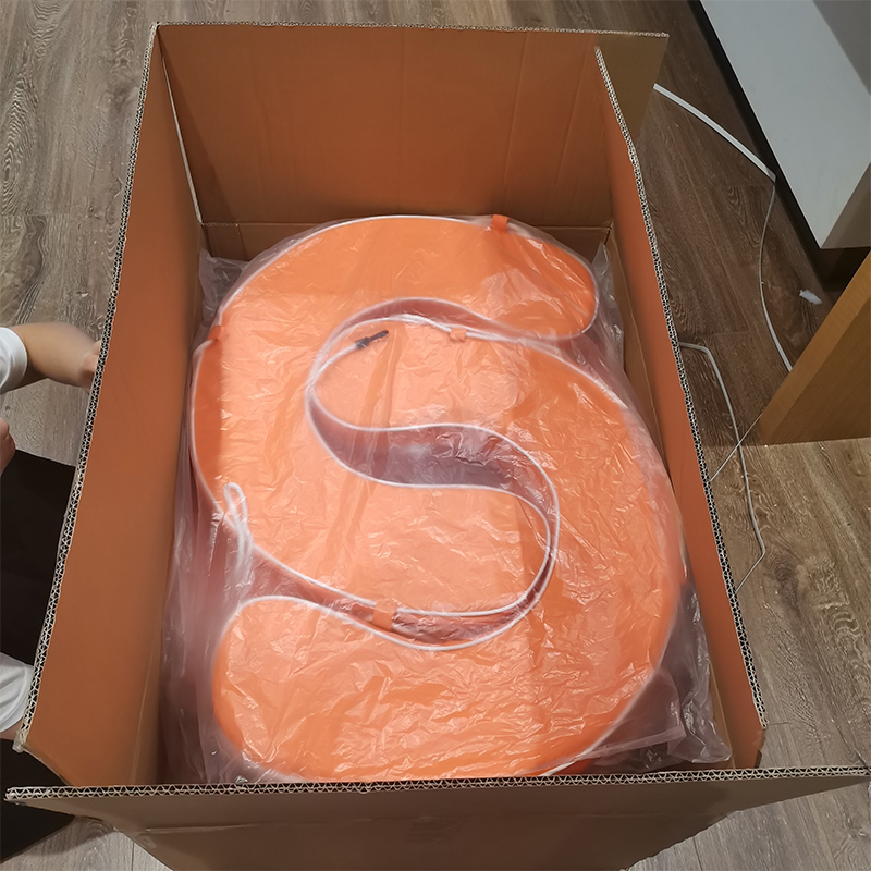 عوامة النجاة البرتقالية