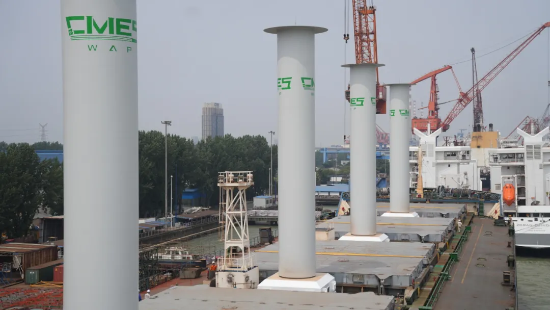 تم التوقيع على أول طلب تجاري محلي لشراء دوارات متنقلة كبيرة الحجم تعمل بالرياح