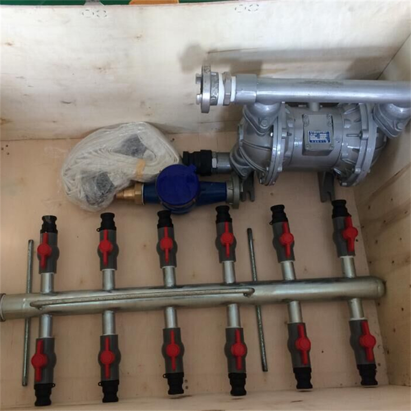 أكياس المياه لاختبار قارب النجاة (3)