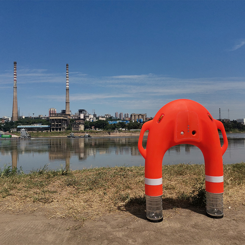 عوامة النجاة الذكية