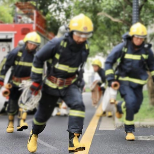 المعرفة الأساسية حول بدلات النار